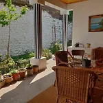 Maison d'hôtes Private Historic Center 3*